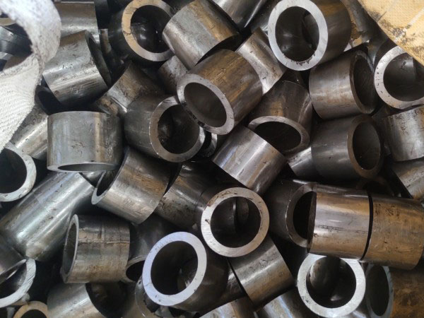 宁晋无缝钢管切割