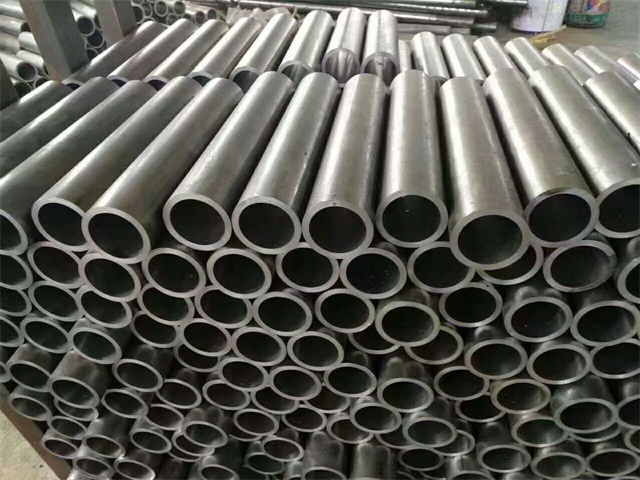 宁晋30CrMo精密无缝钢管